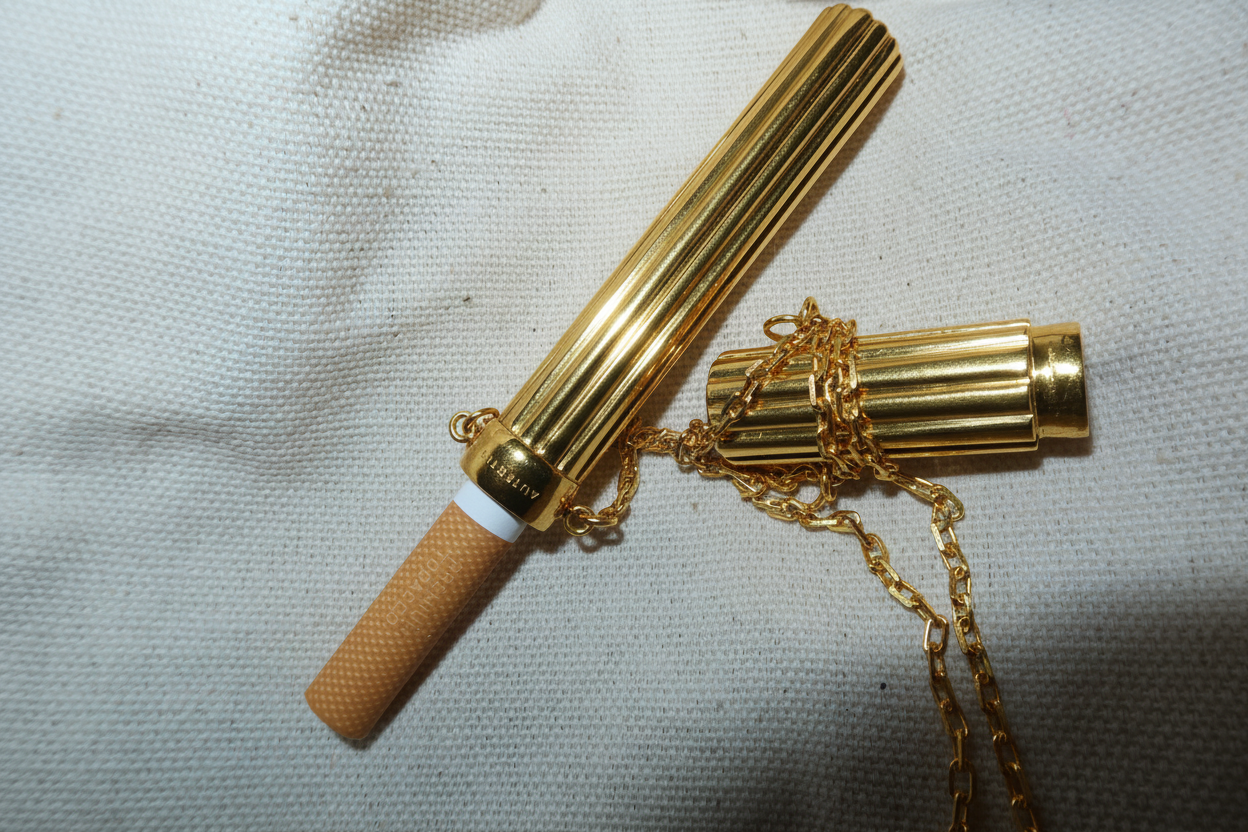 Sig or love letter case gold plated 24K