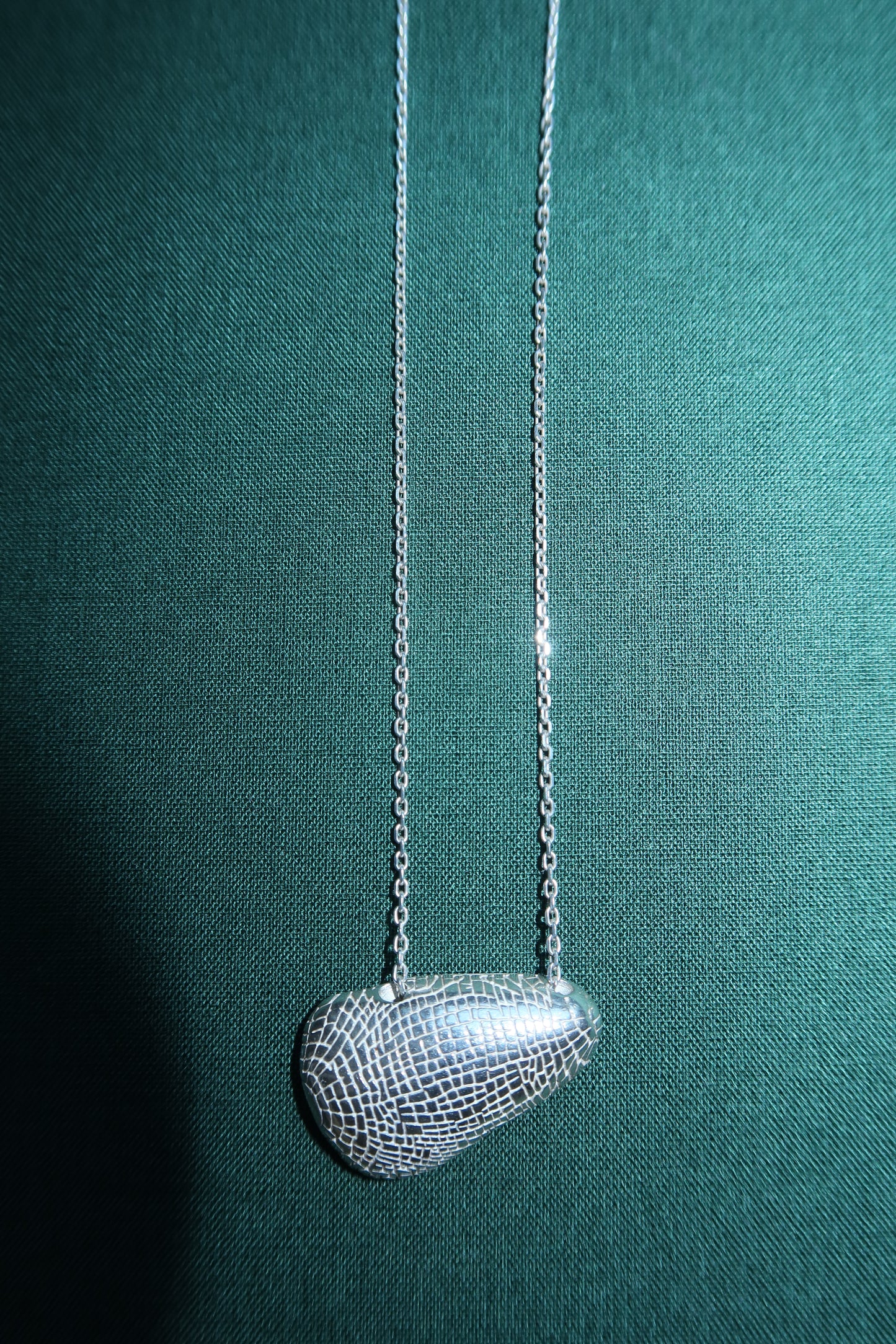 Pendant Volition in silver