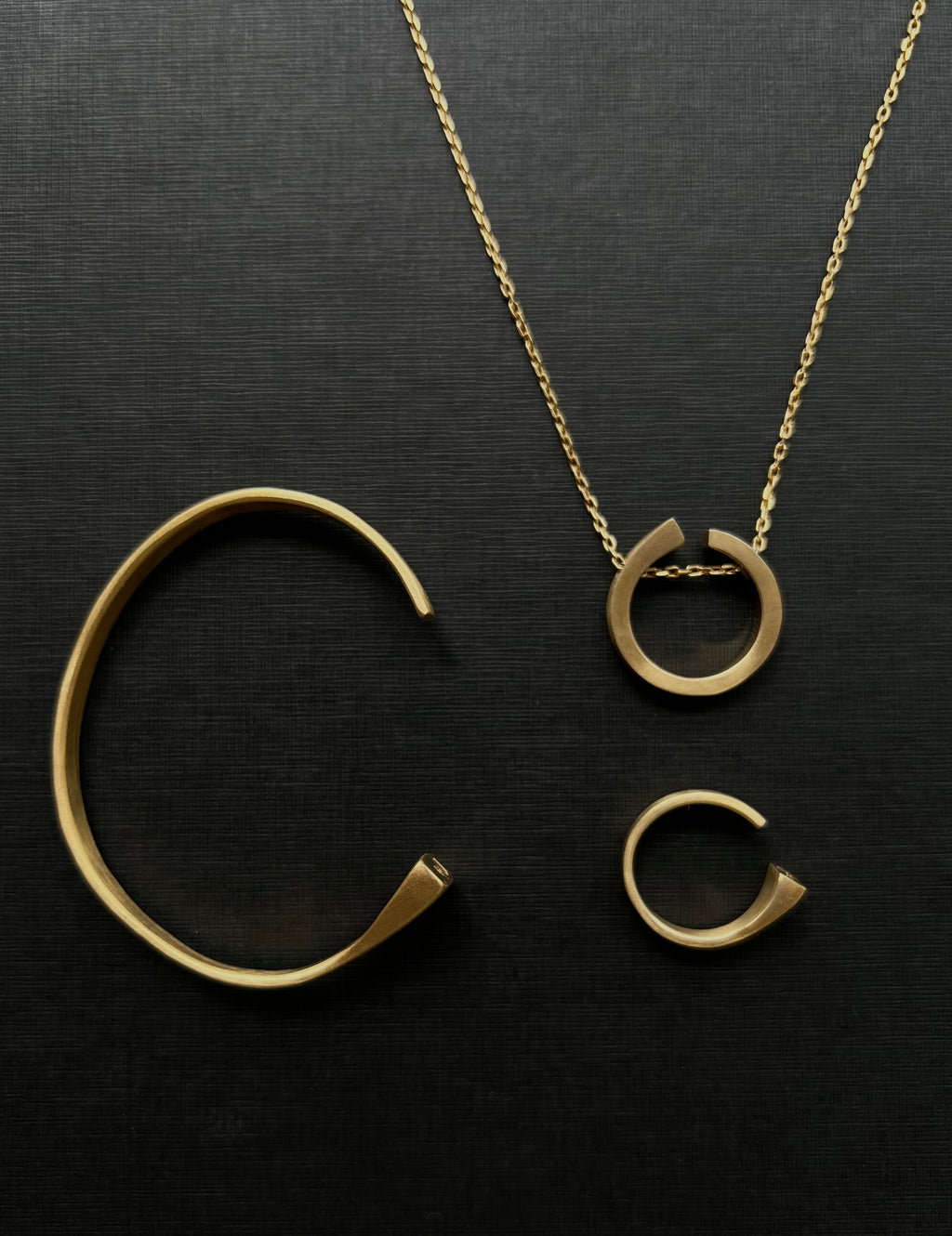Basic pendant gold plated