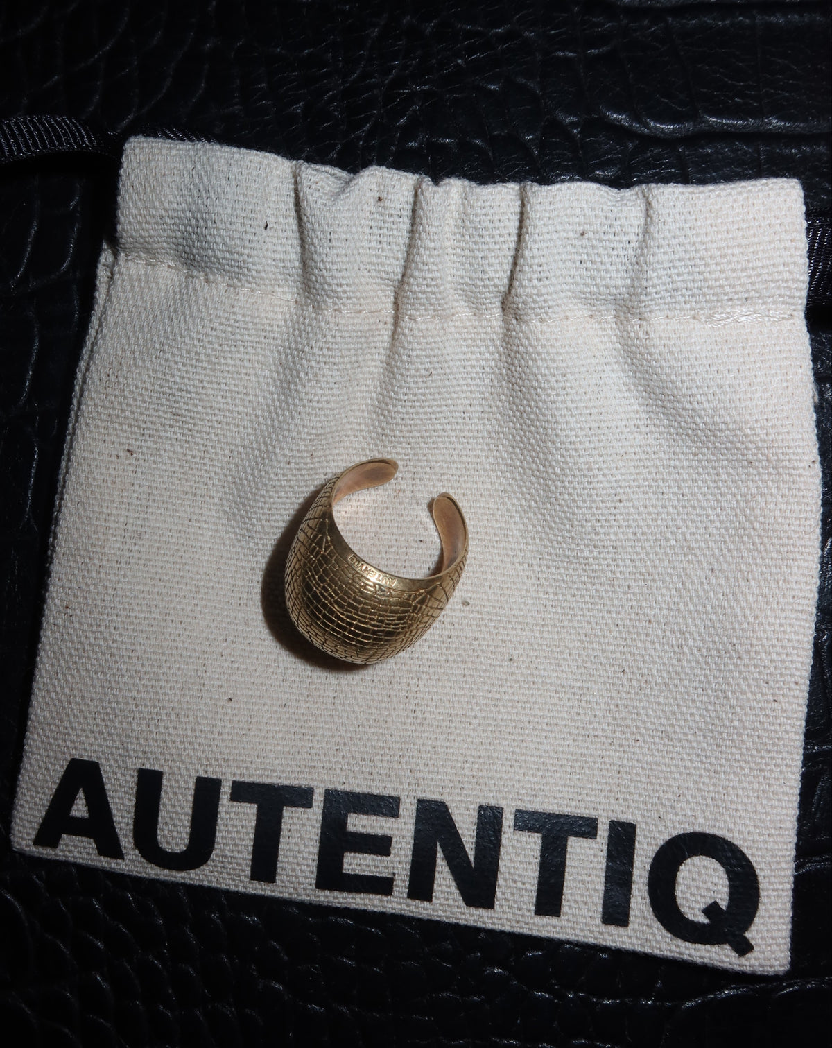 Ring Volition gold plated