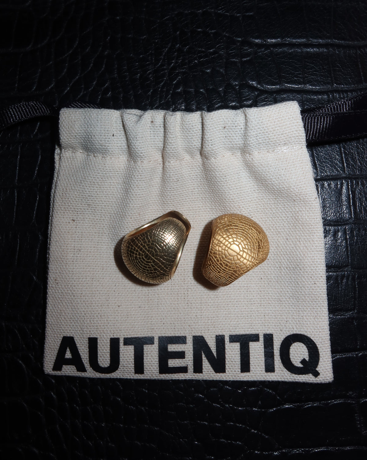 Ring Volition gold plated