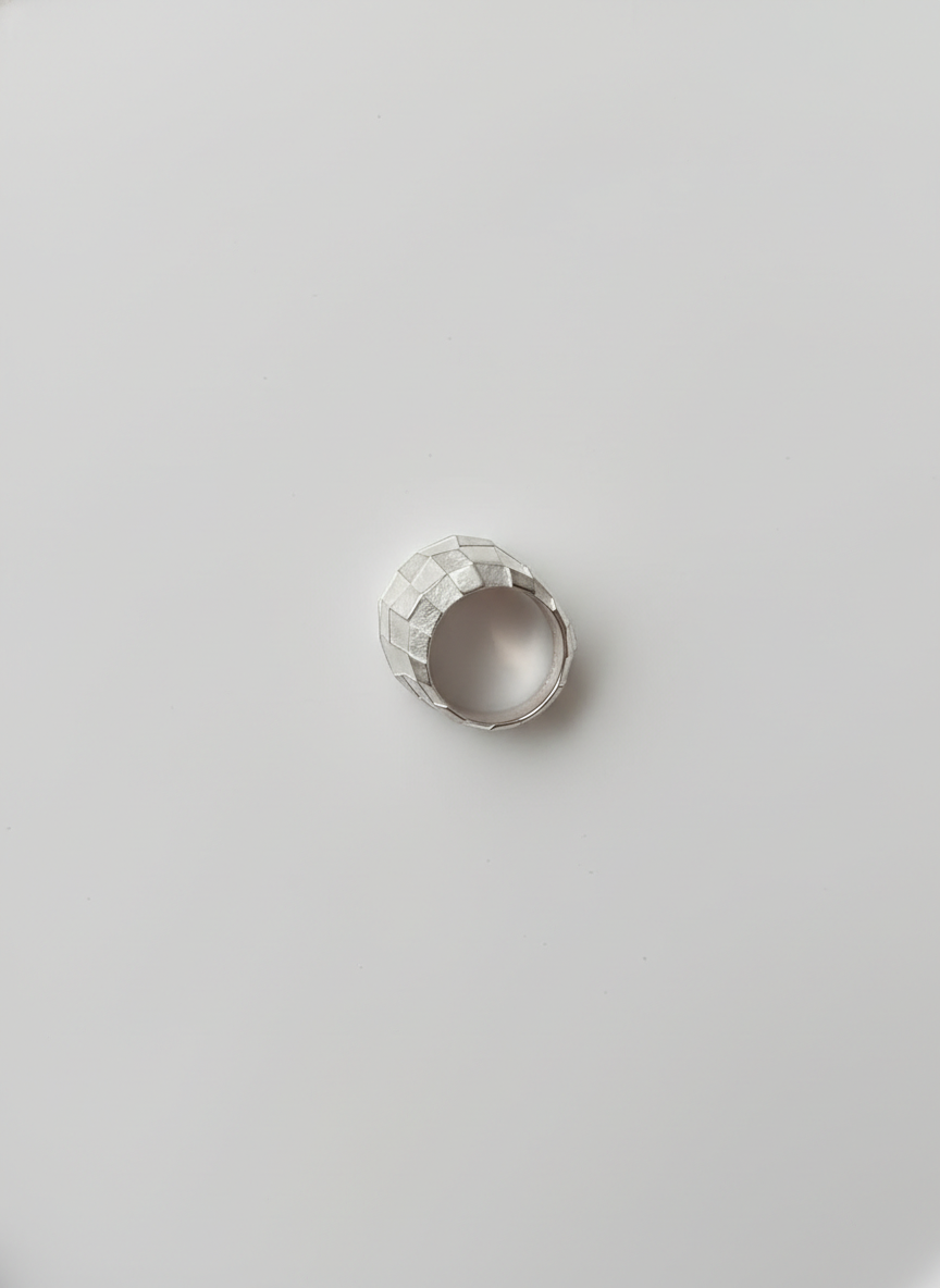 Ring Autentiq in silver