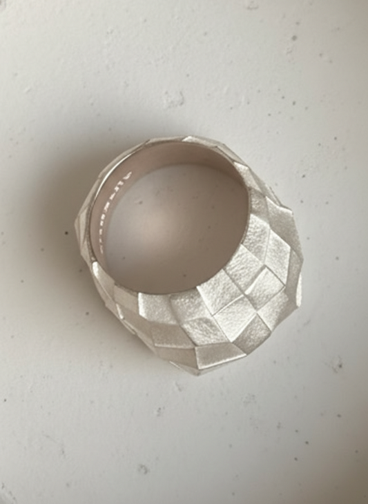 Ring Autentiq in silver