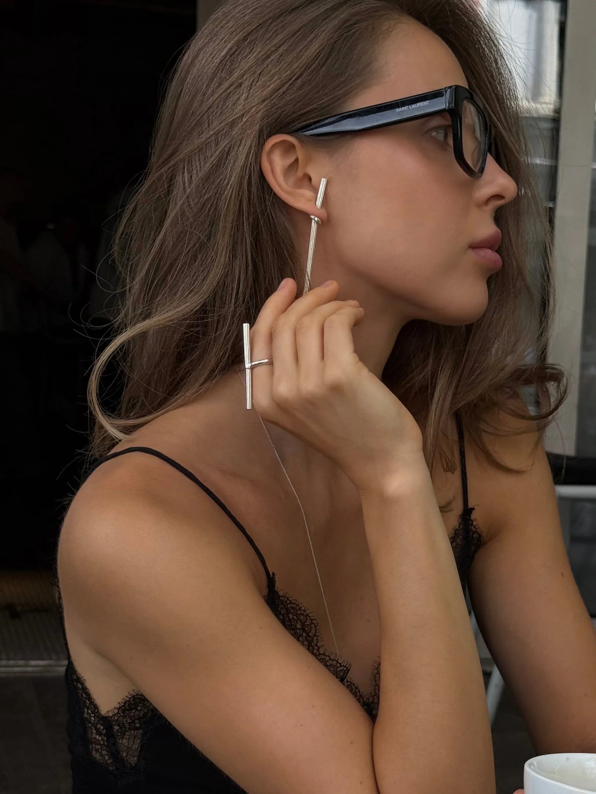 MONO EARRING INVERSION / NOTICE THE SHIFT