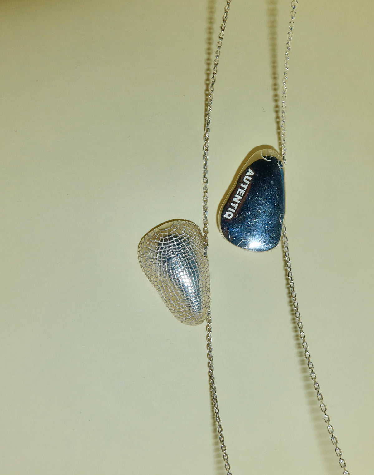 Pendant Volition in silver